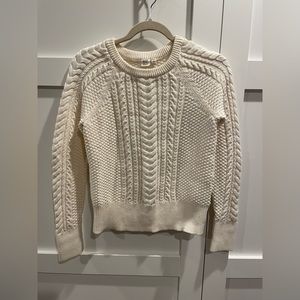 GAP cable knit sweater